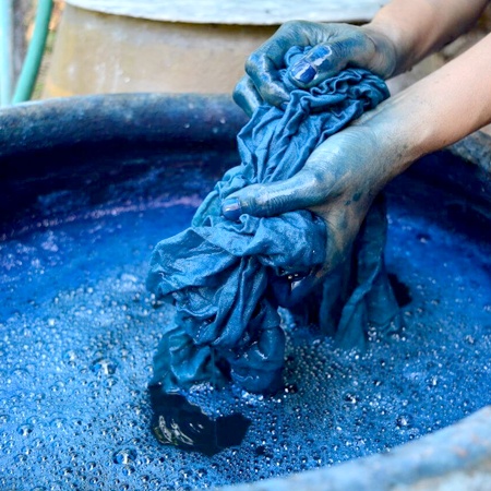 Dyeing
