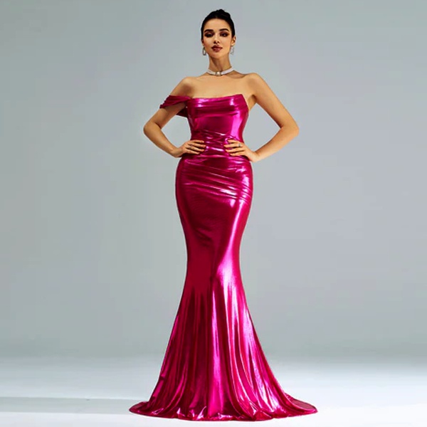 Modern metallic silver Christmas outfit with sequins and contemporary winter styling