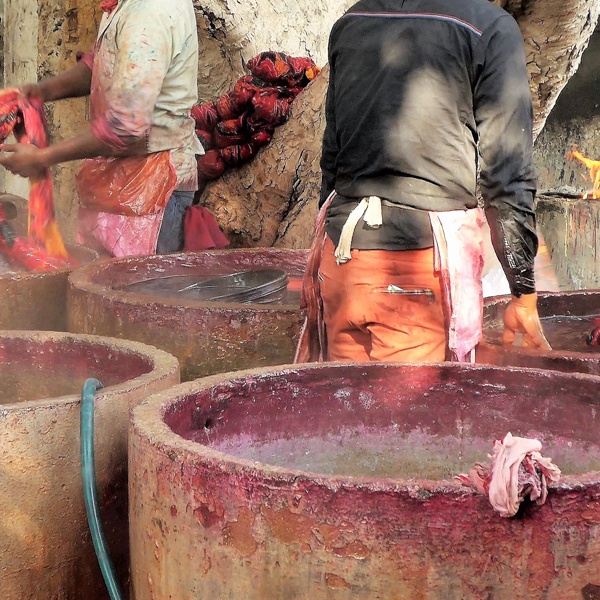 Toxic chemicals used in textile dyeing and leather tanning including chromium causing worker health risks and water contamination Toxic chemicals used in textile dyeing and leather tanning including chromium causing worker health risks and water contamination