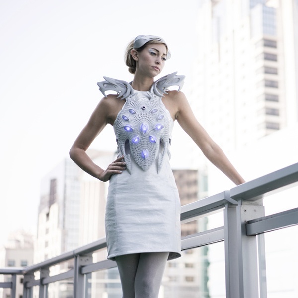 Dress with embedded electronics and microcontrollers for assistive technology in fashion design Dress with embedded electronics and microcontrollers for assistive technology in fashion design