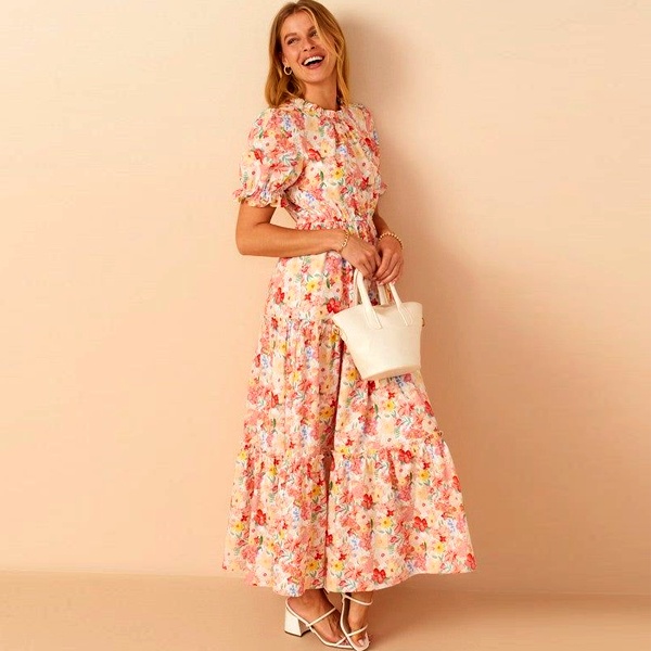 Seamless floral repeat pattern showing continuous design flow and placement on fabric