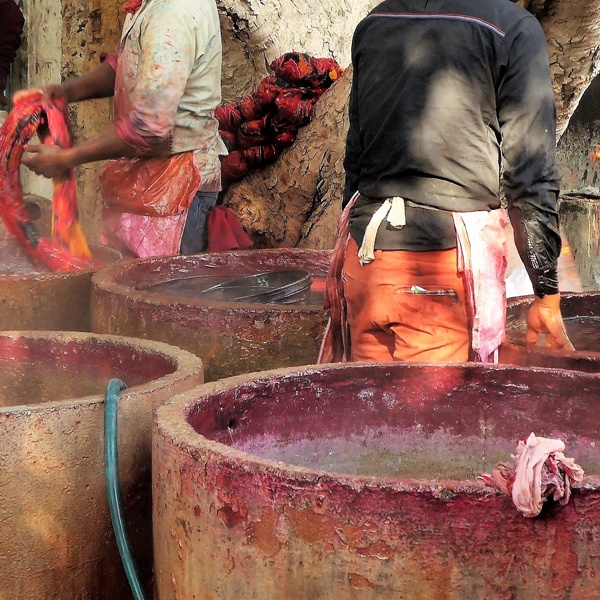 Health and safety hazards faced by workers in the fashion and textile industry
