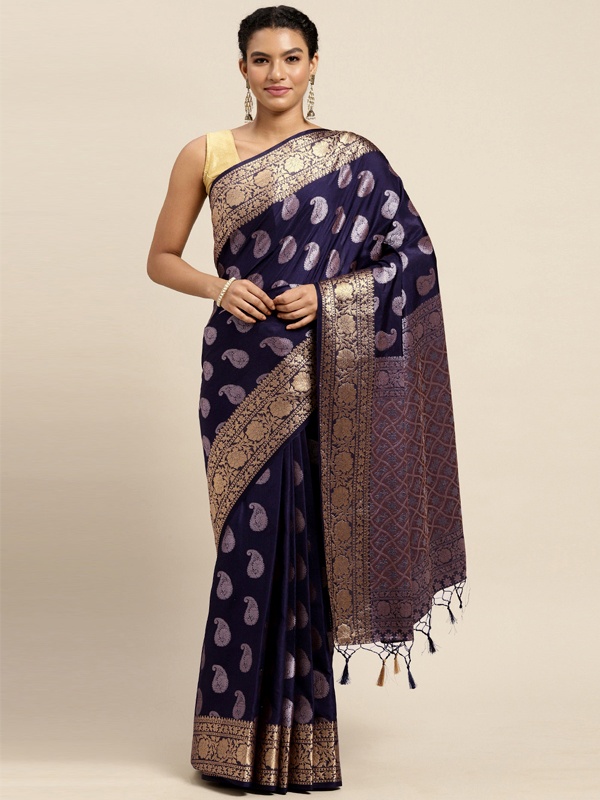Paisley or mango motif on Kanchipuram silk saree representing fertility and abundance