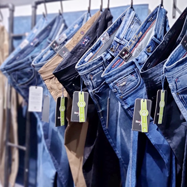 Budget and quality balance guide for buying denim jeans in Indian market