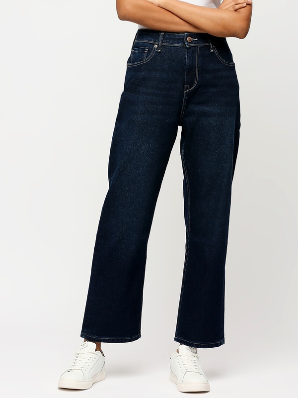 Straight leg jeans with consistent width from hip to hem for balanced fit