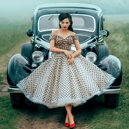 The Evolution of Polka Dots through Fashion Eras The Evolution of Polka Dots through Fashion Eras