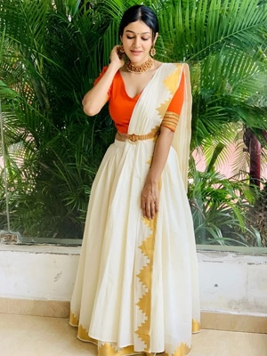 White & Gold with a Pop of Orange White & Gold with a Pop of Orange
